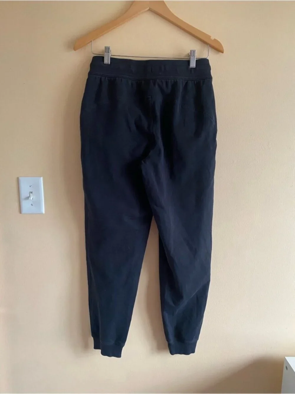 Lululemon Scuba High-Rise French Terry Jogger Woman 6 Black Gym Workout 2022